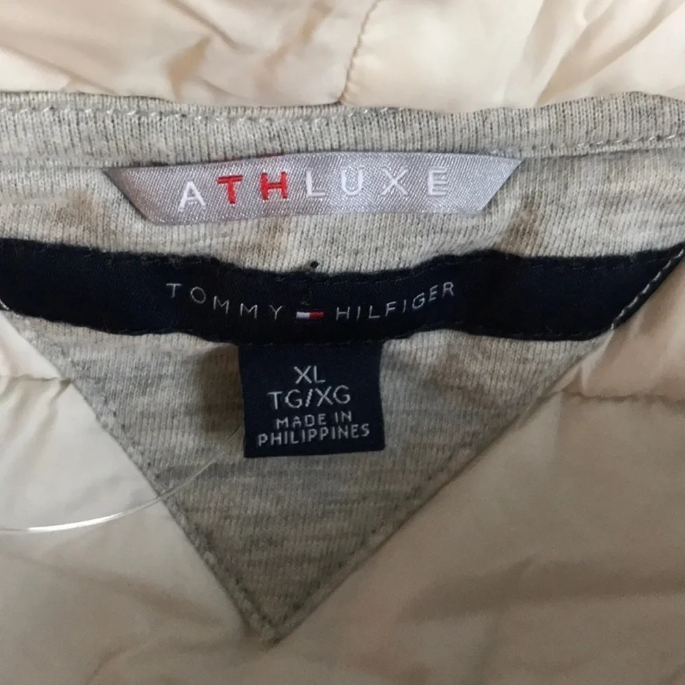 TOMMY HILFIGER Gray Hooded Vest Size XL